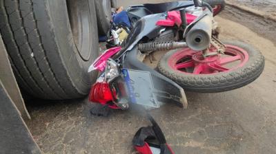 Motociclista morre após colisão com carreta na BR-010