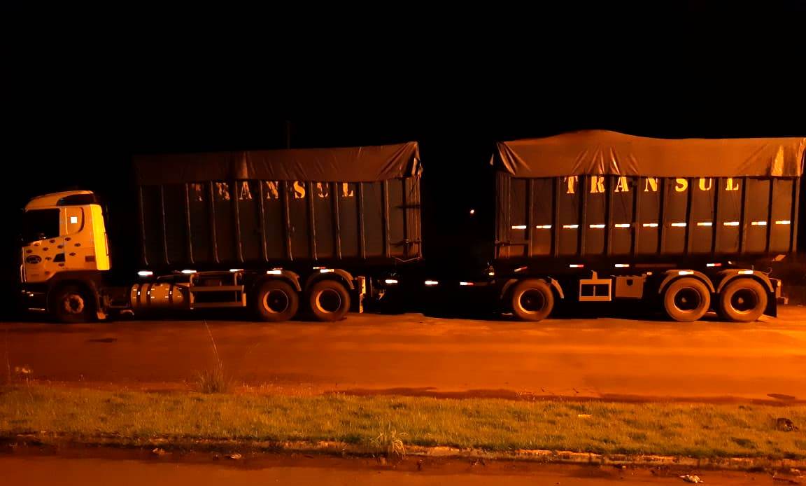Caminhão conduzido pelo motorista alcoolizado