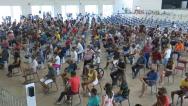 Idosos de 60 anos começam a ser vacinados nesta terça-feira (27)