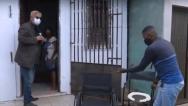 Balanço Geral atende apelo de idosa e faz doação de cadeira de rodas