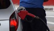 Petrobras anuncia redução da gasolina, mas valor continua alto 