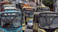 Prefeitura entrega projeto que cria o "Cartão Cidadão"