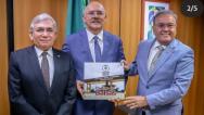 Roberto Rocha participa de reunião com ministro da Educação em São Luís