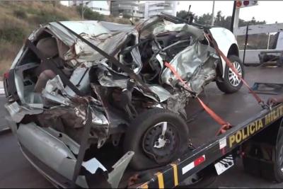 Bolsonaro assina medida provisória que extingue o Dpvat