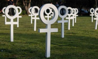 símbolo feminino ao solo