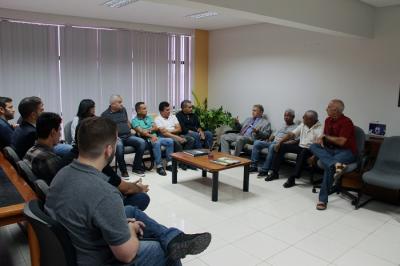 Rodoviários e empresários entram em acordo e greve é suspensa