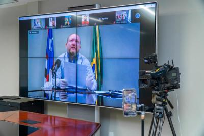 reunião por videoconferência