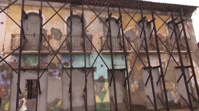Mais de 50 casarões correm o risco de desabar em São Luís