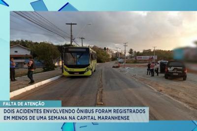 Motociclista morre após colidir em ônibus no Calhau